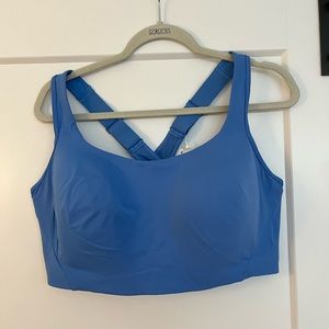 Lululemon All Powered Up Bra - Sz 42 DDD - blue